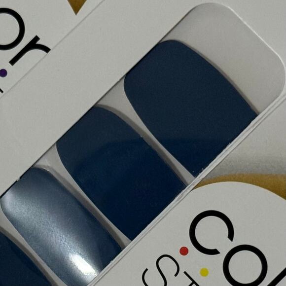 New Color Street “Slate of Mind” Muted Solid Blue-Gray Crème Finish Nail Strips - Picture 1 of 1
